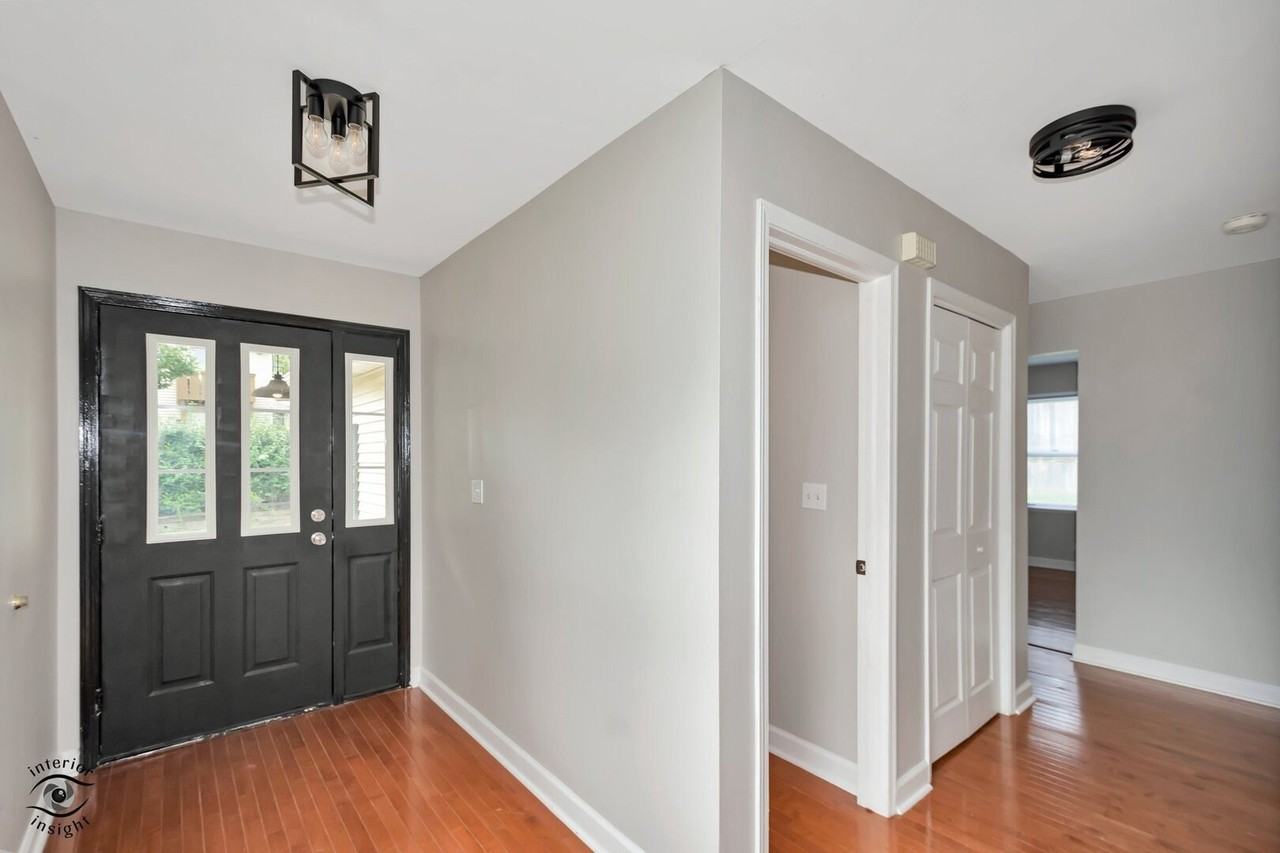 8348 Adbeth Ave - Photo 7 of 44