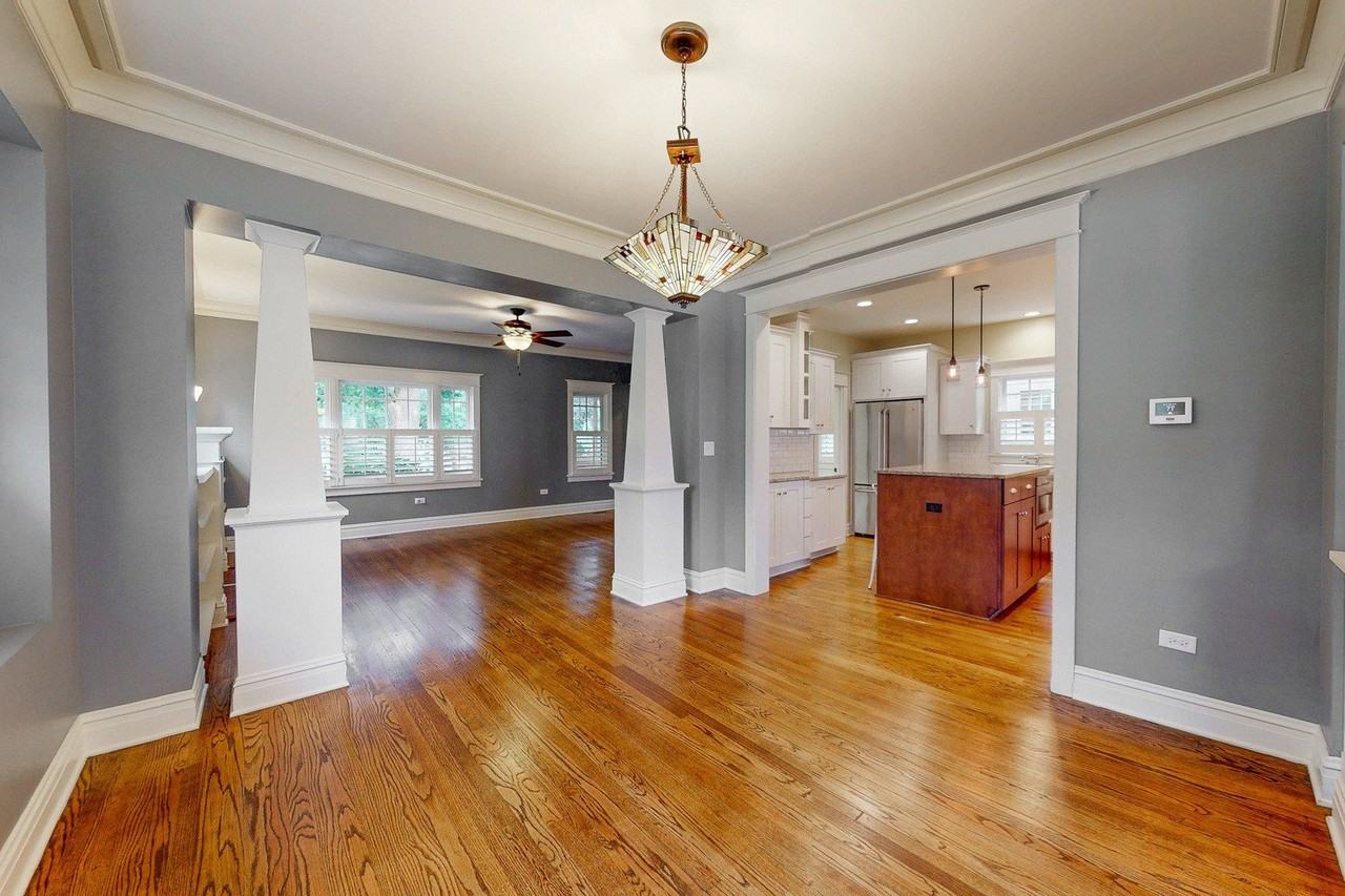 523 Prairie St - Photo 7 of 39