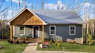 360 Prince Dr - Photo 1 of 1