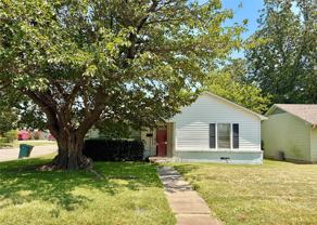 2225 N Shannon St - Photo 1 of 1
