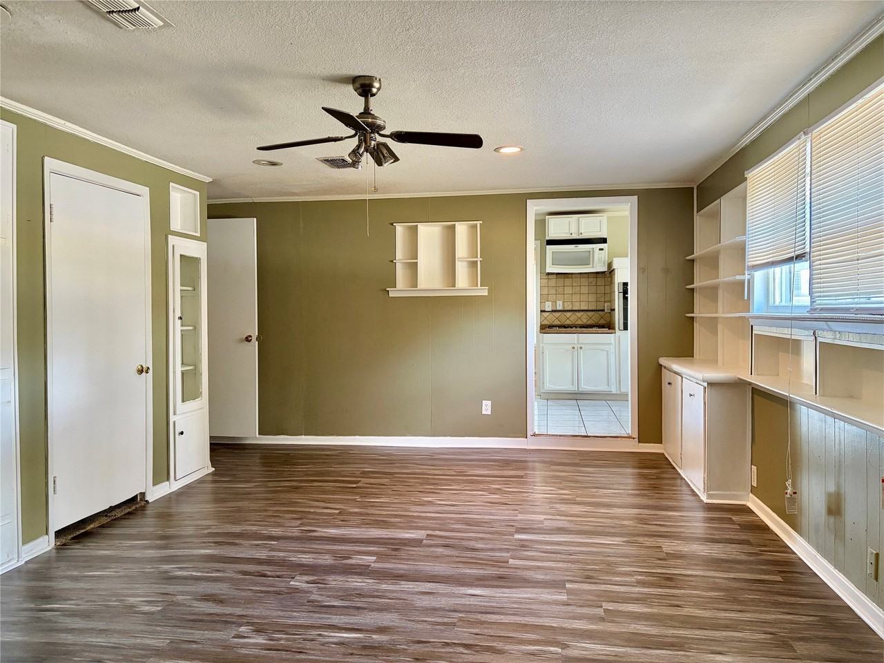 2225 N Shannon St - Photo 6 of 16