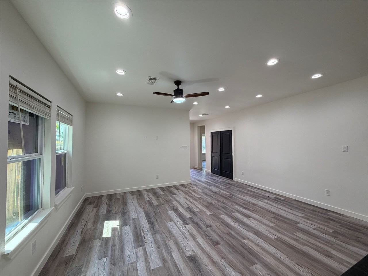 2720 Morning Ave - Photo 6 of 8