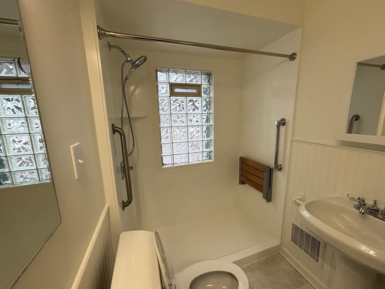 24739 Colgate St #1 - Photo 7 of 36