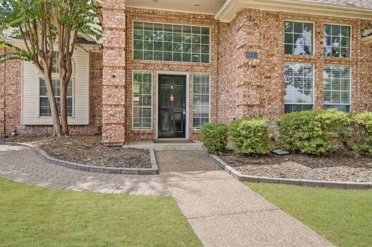 247 Park Valley Dr - Photo 3 of 33