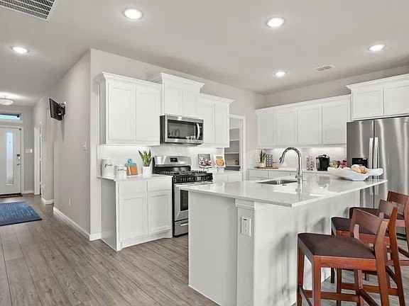 1511 Ironwood Way - Photo 3 of 6