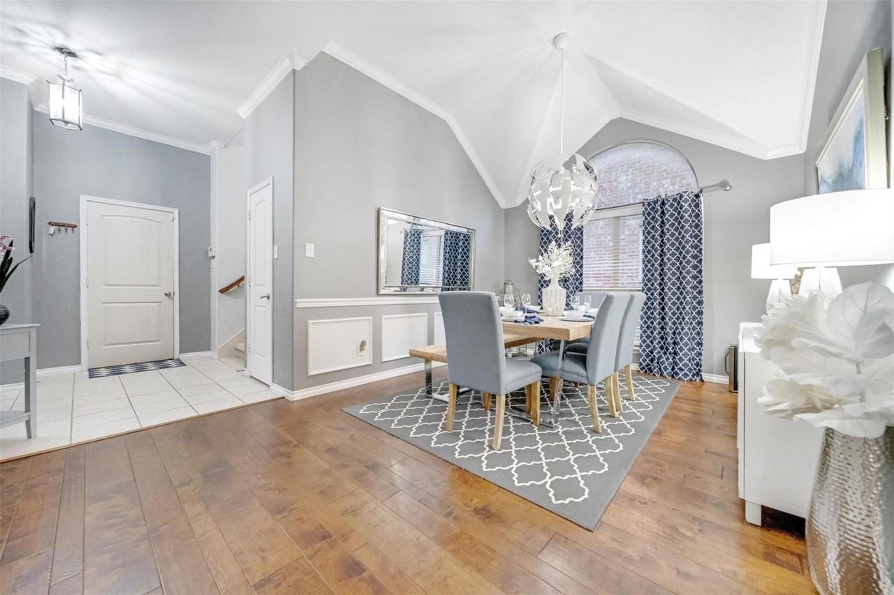 10312 Flat Creek Trl - Photo 7 of 24