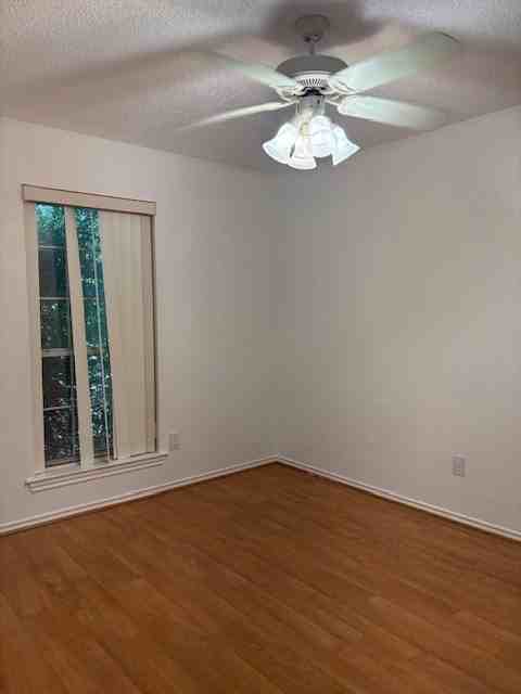 6051 Mapleshade Ln - Photo 5 of 19