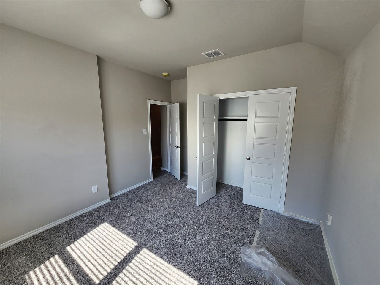 355 Freestall Dr - Photo 4 of 28