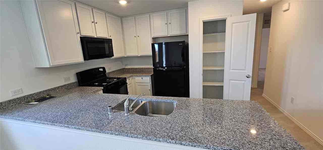 9205 Grackle Pl - Photo 2 of 35