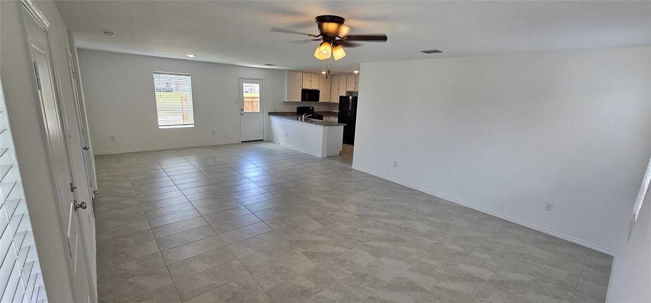 9205 Grackle Pl - Photo 3 of 35