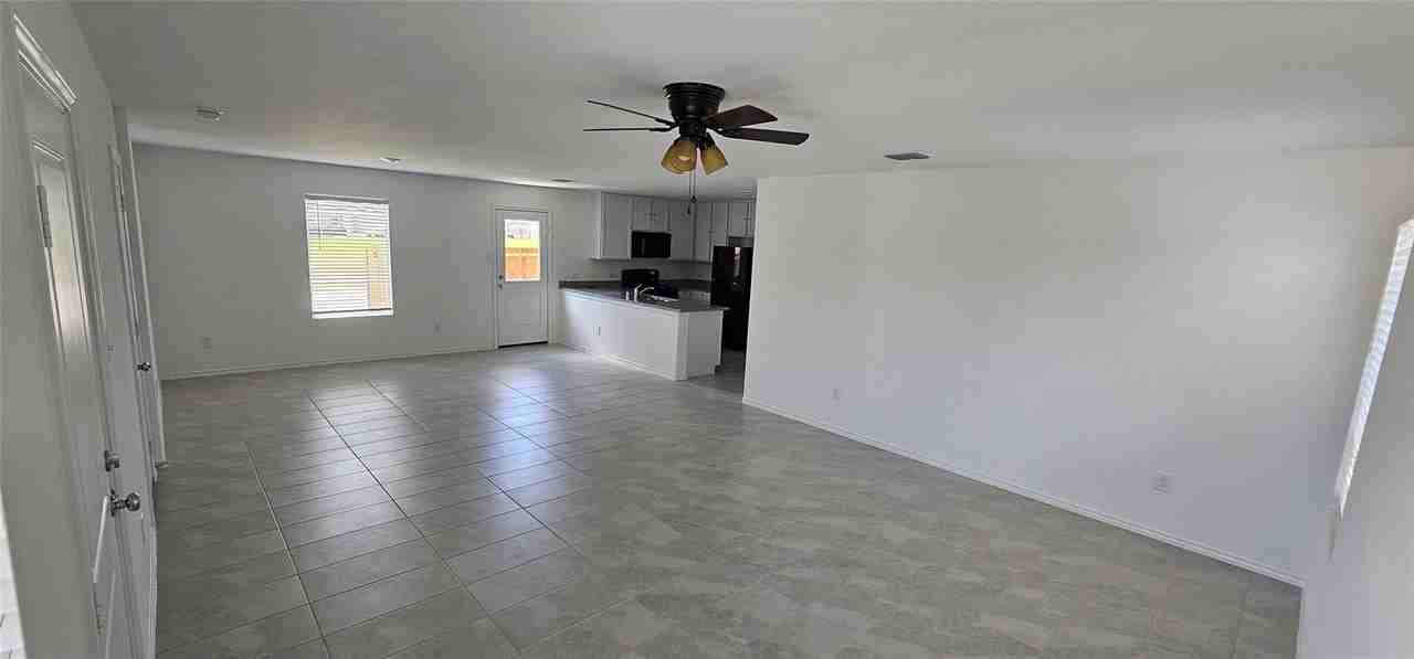 9205 Grackle Pl - Photo 6 of 35