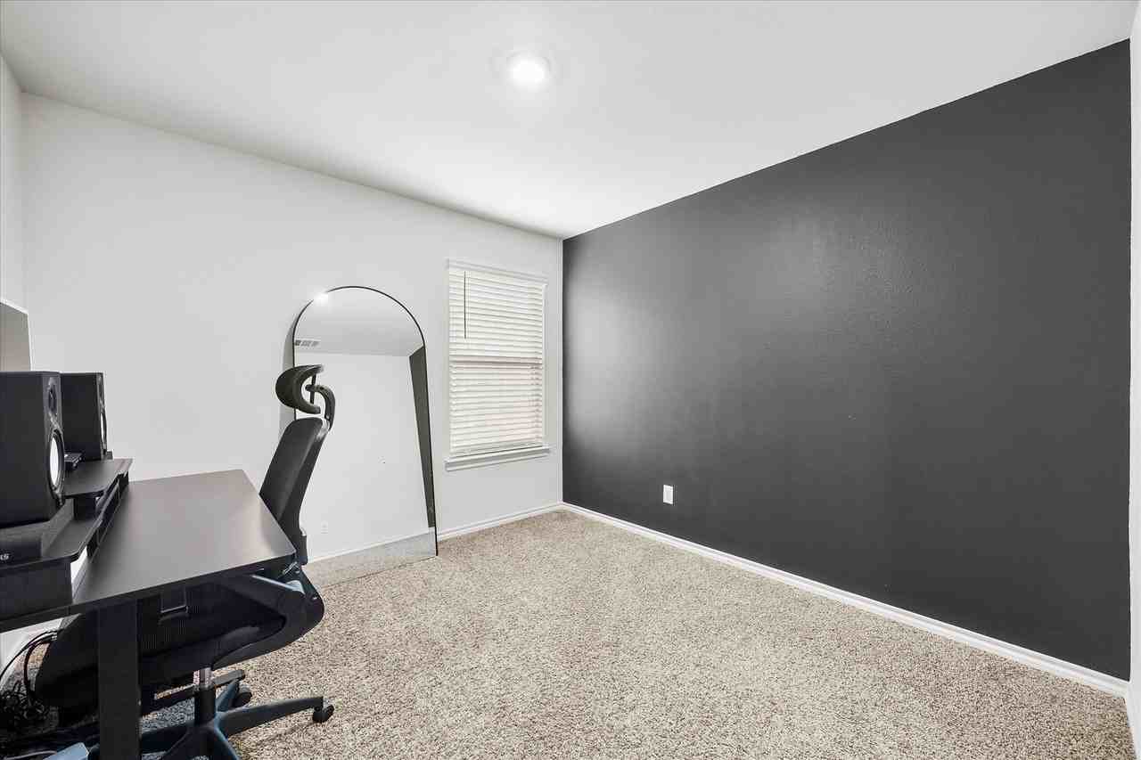 157 Silver Charm Ln - Photo 5 of 25