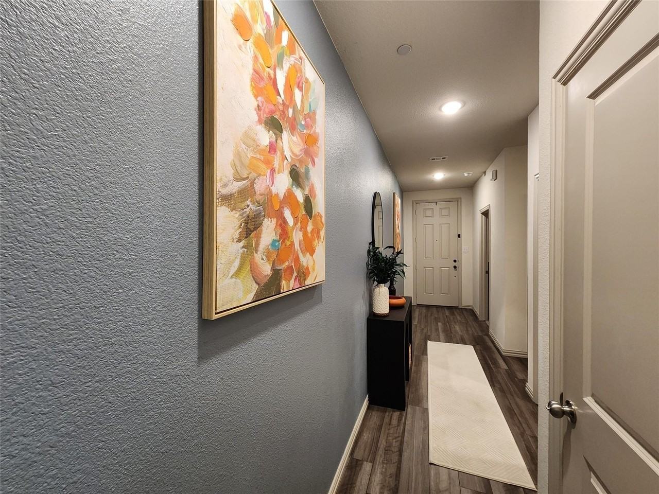 4708 Haltom Rd - Photo 2 of 18