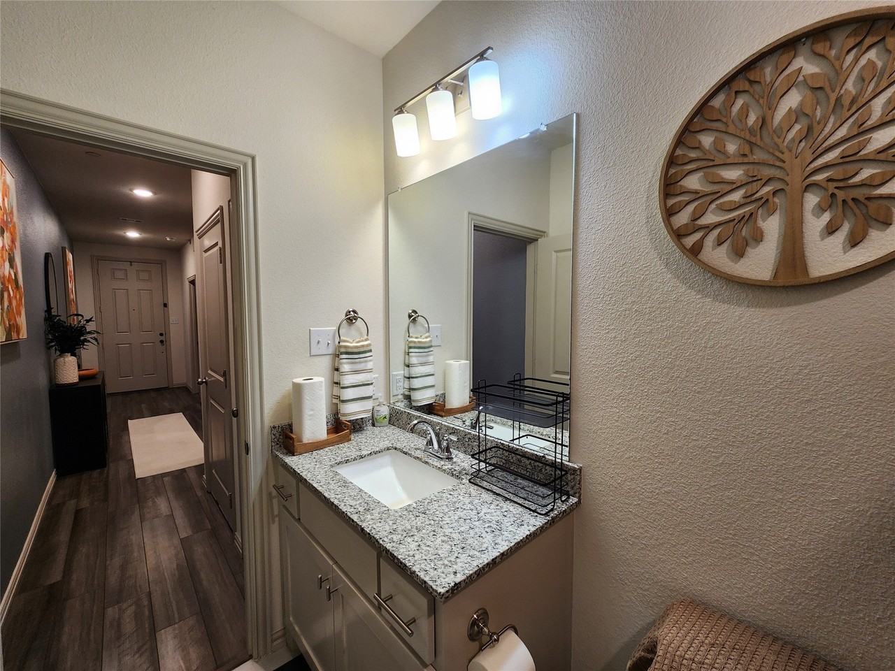 4708 Haltom Rd - Photo 6 of 18