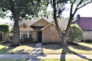 featured image of 1504 Mountain Side Dr