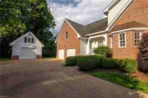 featured image of 103 Tucker Ct