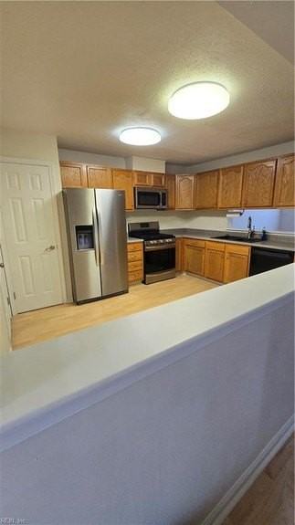 605 Sheafe Ct - Photo 2 of 30