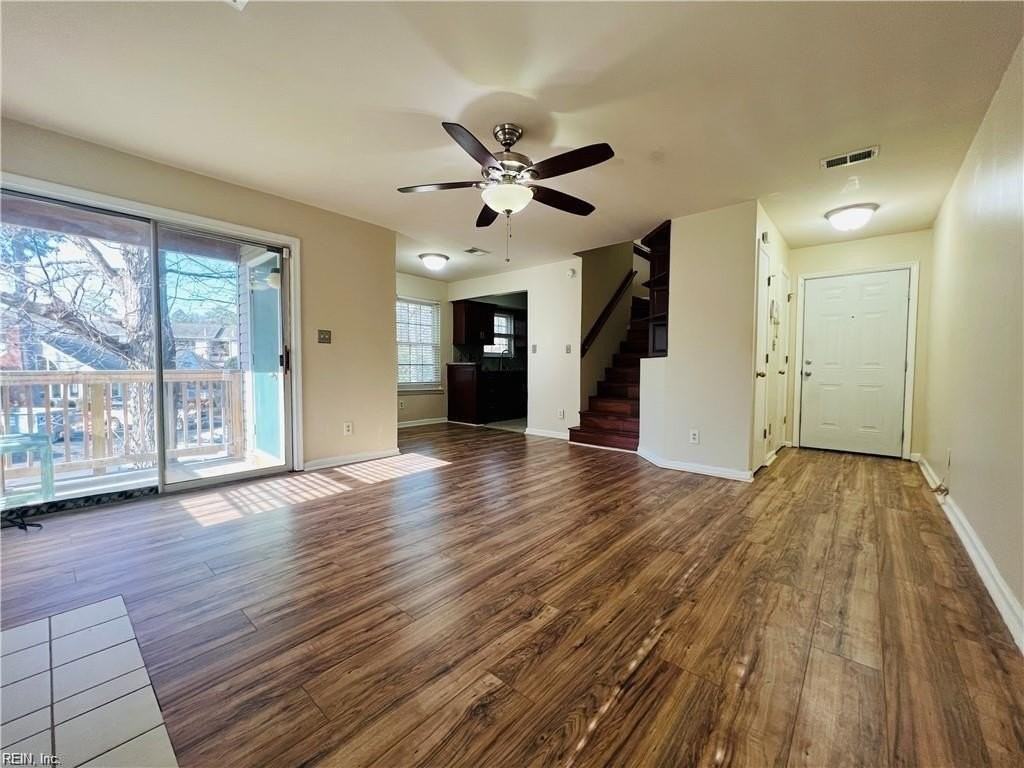 12904 Daybreak Cir - Photo 5 of 17
