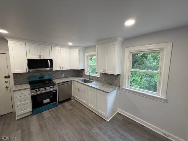 1101 Redgate Ave #4 - Photo 4 of 10