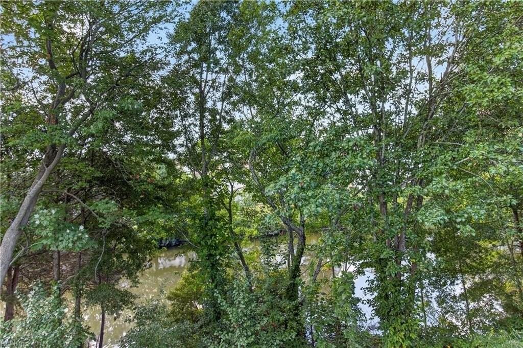 3856 Chimney Creek Dr - Photo 6 of 29