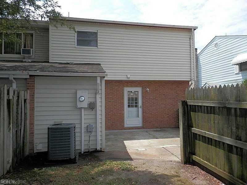 734 Biltmore Dr - Photo 4 of 6