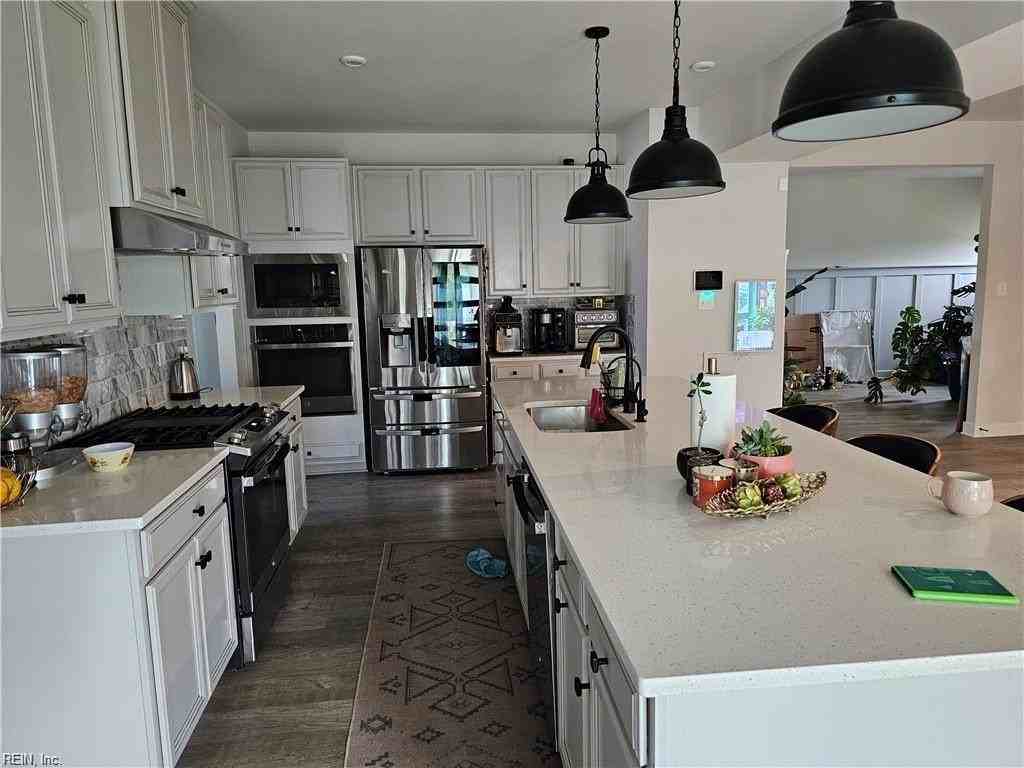 9541 Viburnum Dr - Photo 2 of 7