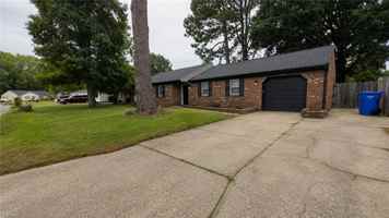 featured image of 2940 Sir Meliot Dr