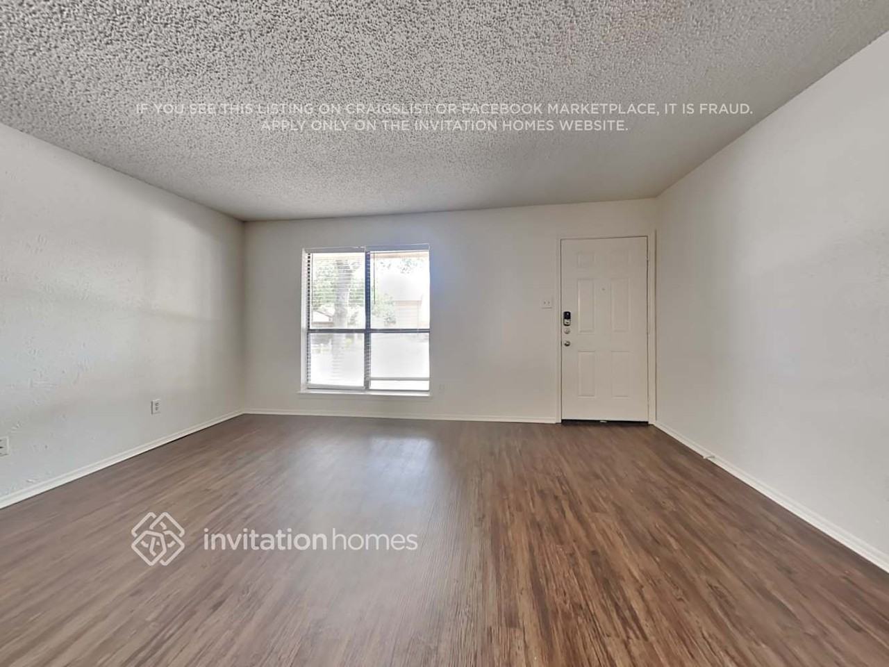 717 Holly Oak Dr - Photo 3 of 18