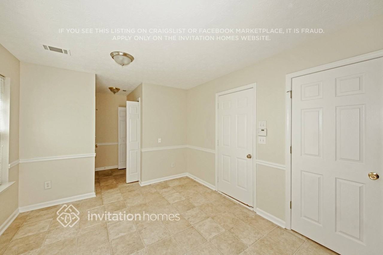 4377 Shoreside Cir - Photo 7 of 18