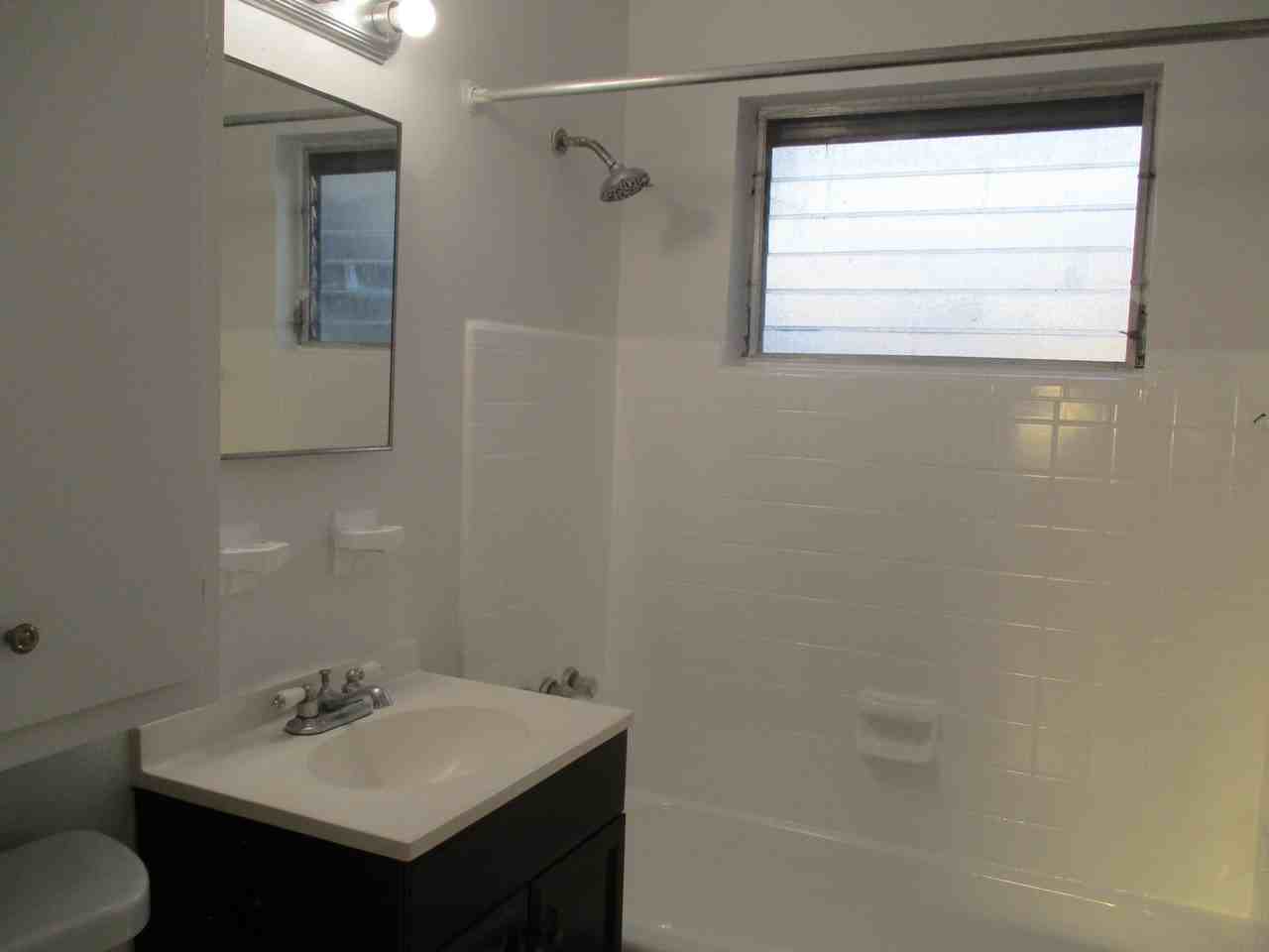 2640 Pierce St #9 - Photo 6 of 12