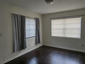 815 W Las Olas Blvd - Photo 1 of 1