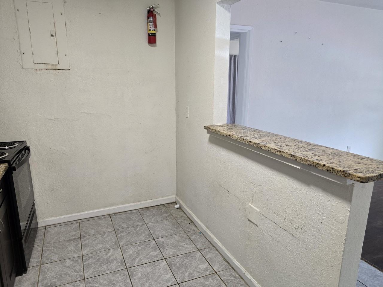 815 W Las Olas Blvd - Photo 7 of 8