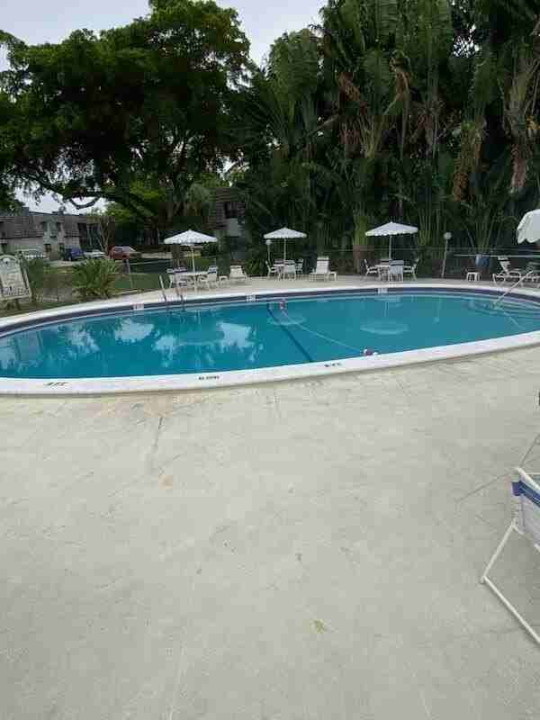 3123 Oakland Shores Dr #D207 - Photo 3 of 11