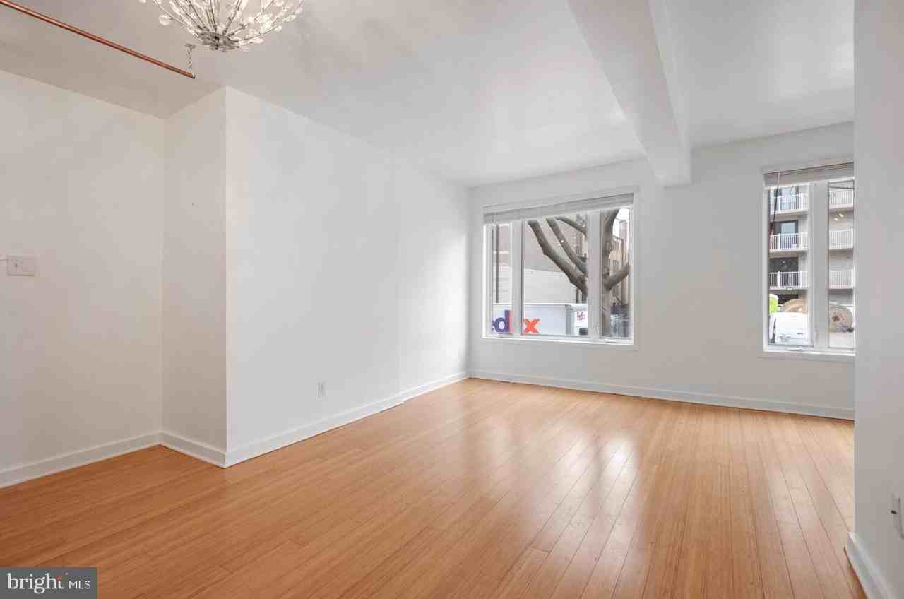 2639 15th St Nw #101 - Photo 3 of 16