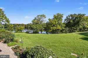 featured image of 10085 Windstream Dr #4