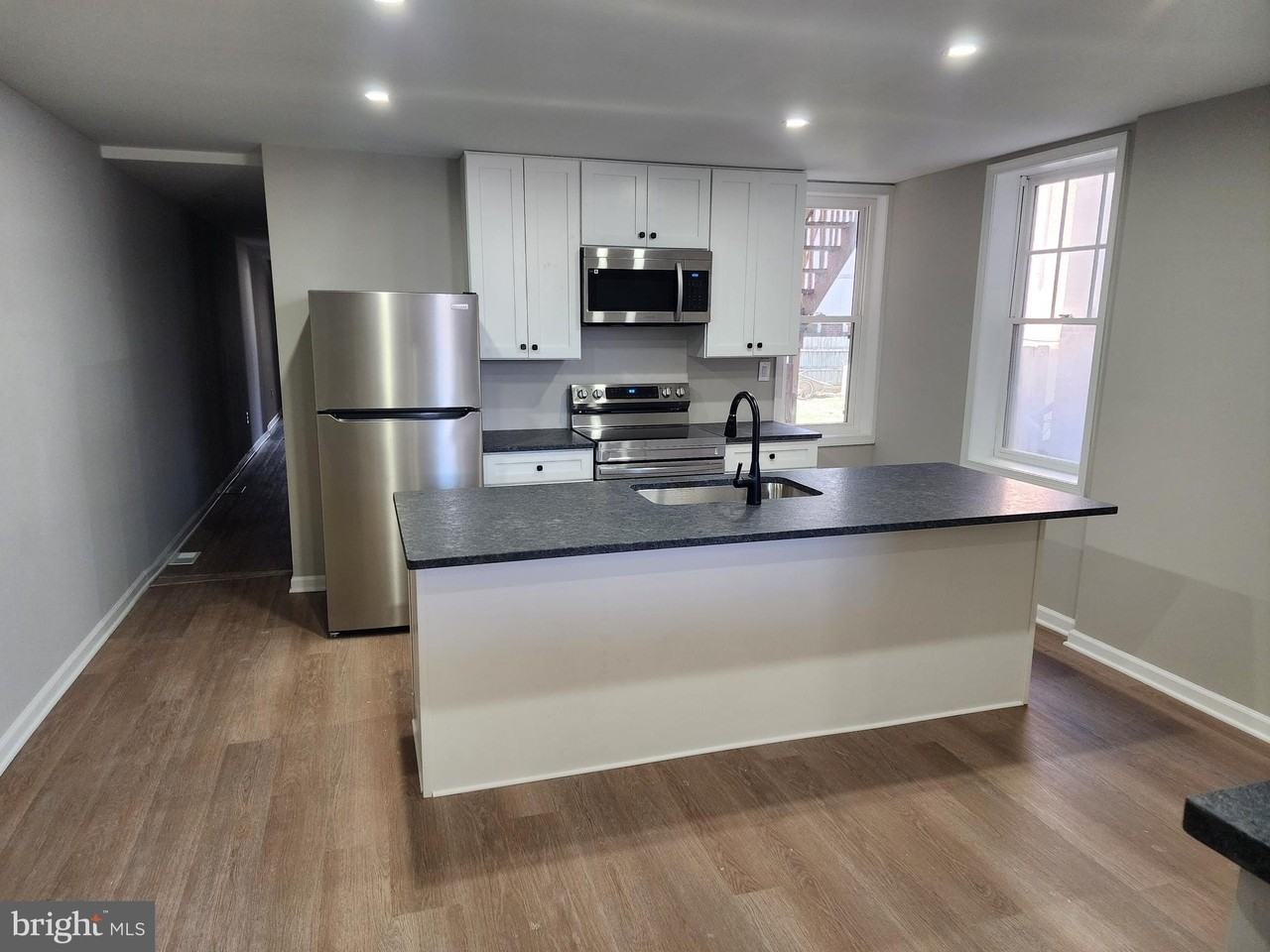 26 N 2nd Ave - Photo 4 of 9