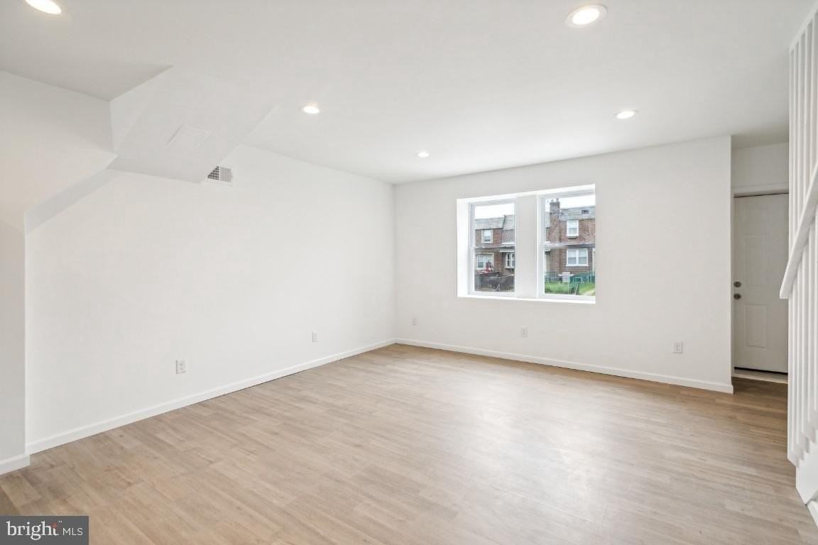 4013 Bleigh Ave - Photo 4 of 19