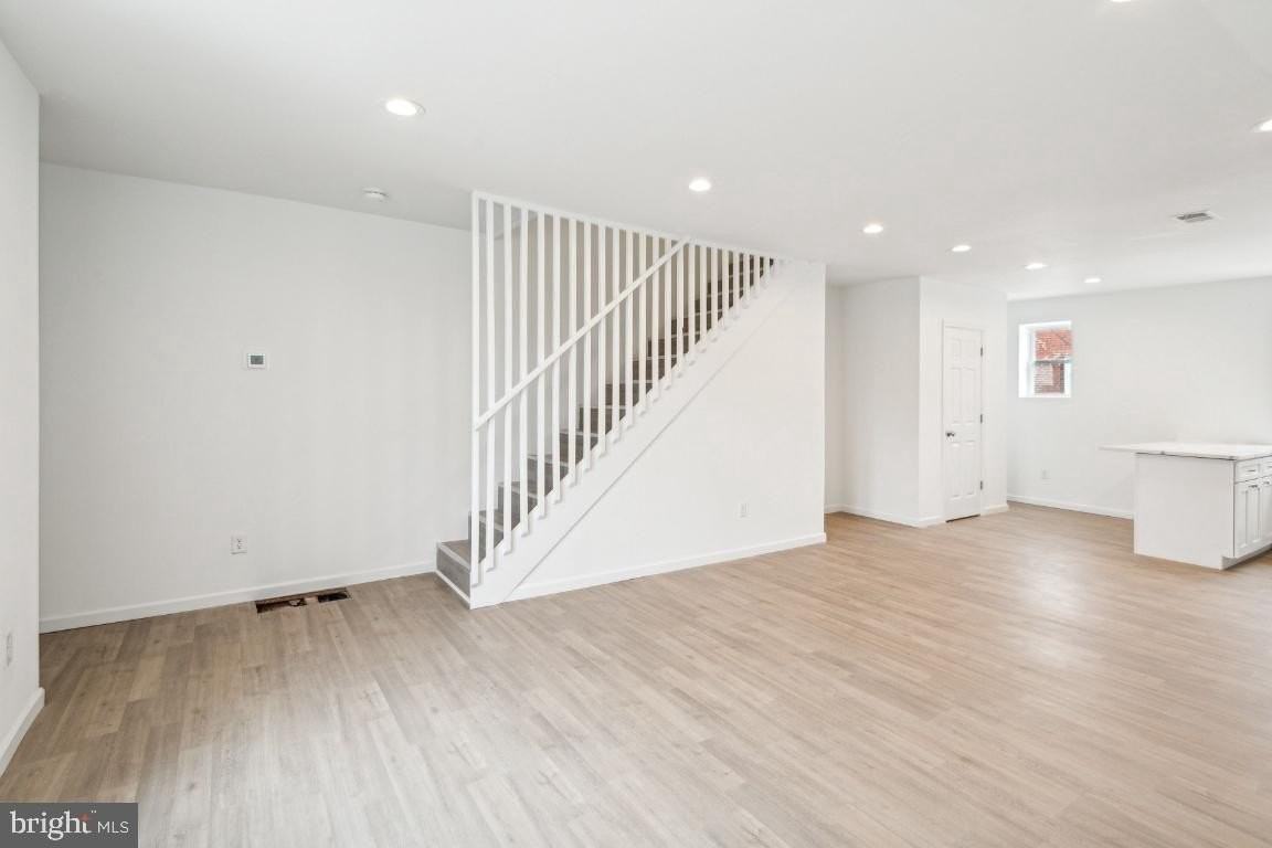 4013 Bleigh Ave - Photo 5 of 19