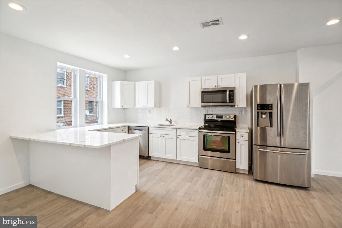 4013 Bleigh Ave - Photo 6 of 19