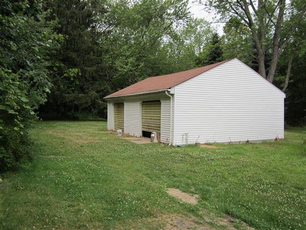 10442 Co Rd 689 - Photo 2 of 11