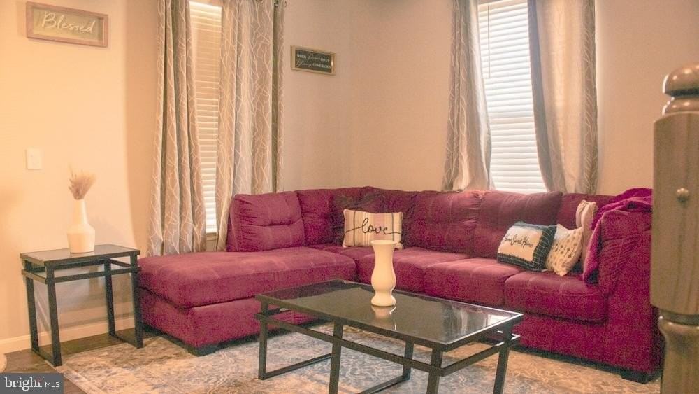 145 Wayland Rd - Photo 2 of 14