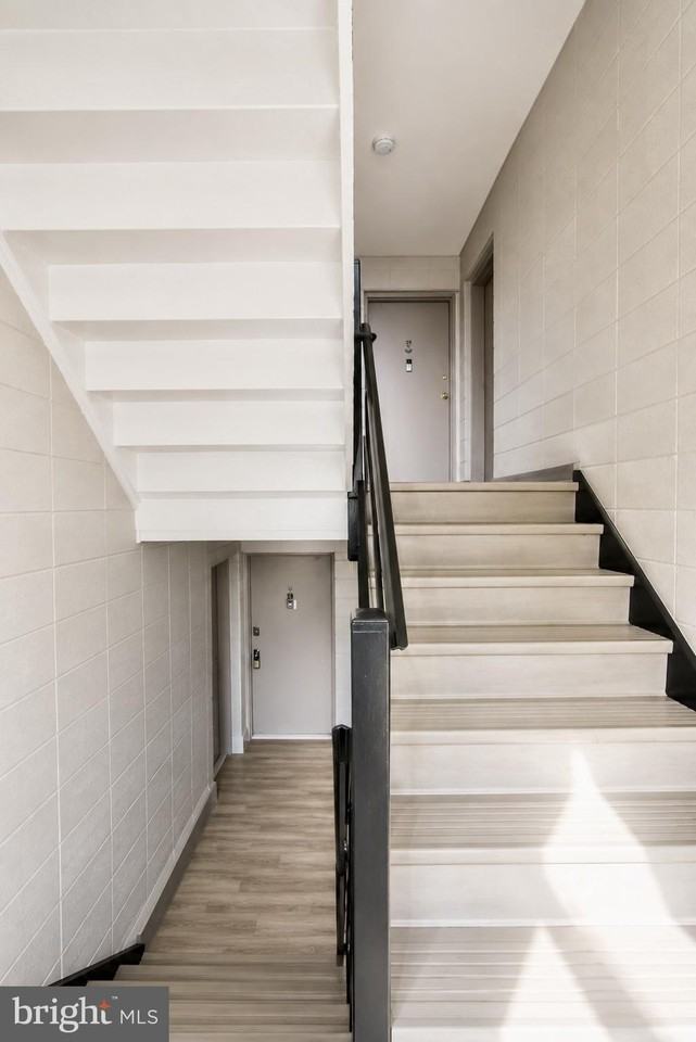 204 Park Terrace Ct Se #24 - Photo 2 of 11