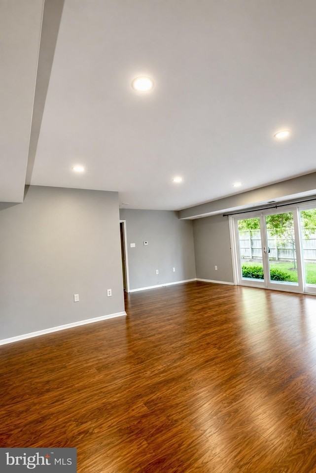 204 Park Terrace Ct Se #24 - Photo 3 of 11