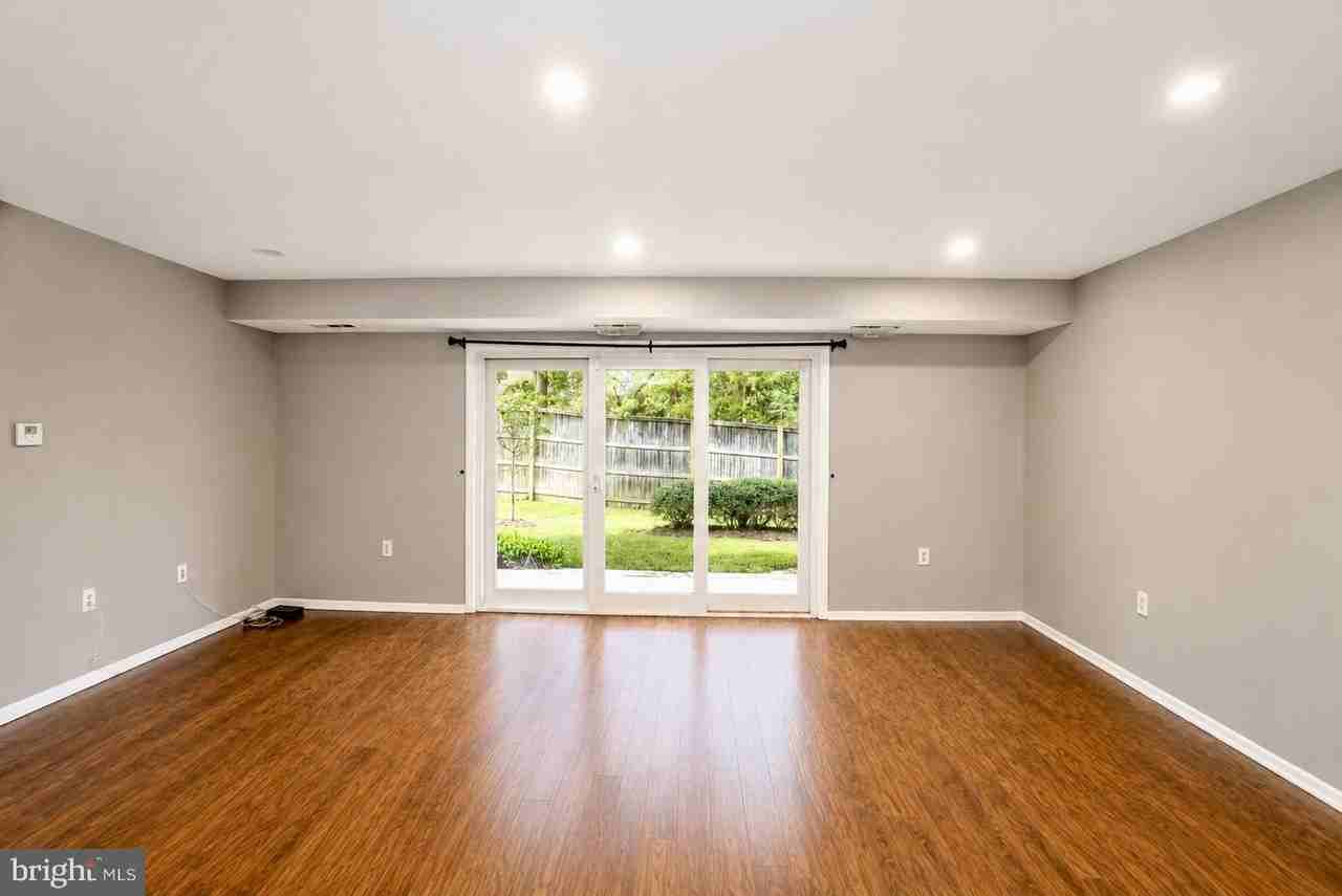 204 Park Terrace Ct Se #24 - Photo 4 of 11