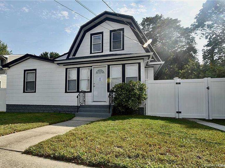 980 Thomas Ave ##1