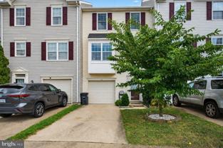 11082 Clovertree Ct - Photo 1 of 1