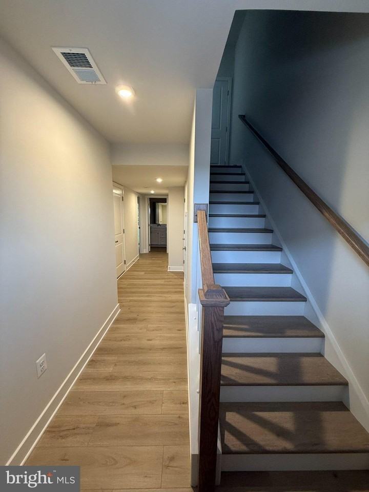 6932 Braxton Springs Way - Photo 2 of 27