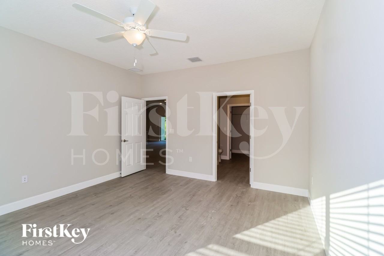 2751 Tivoli Ave Se - Photo 7 of 17