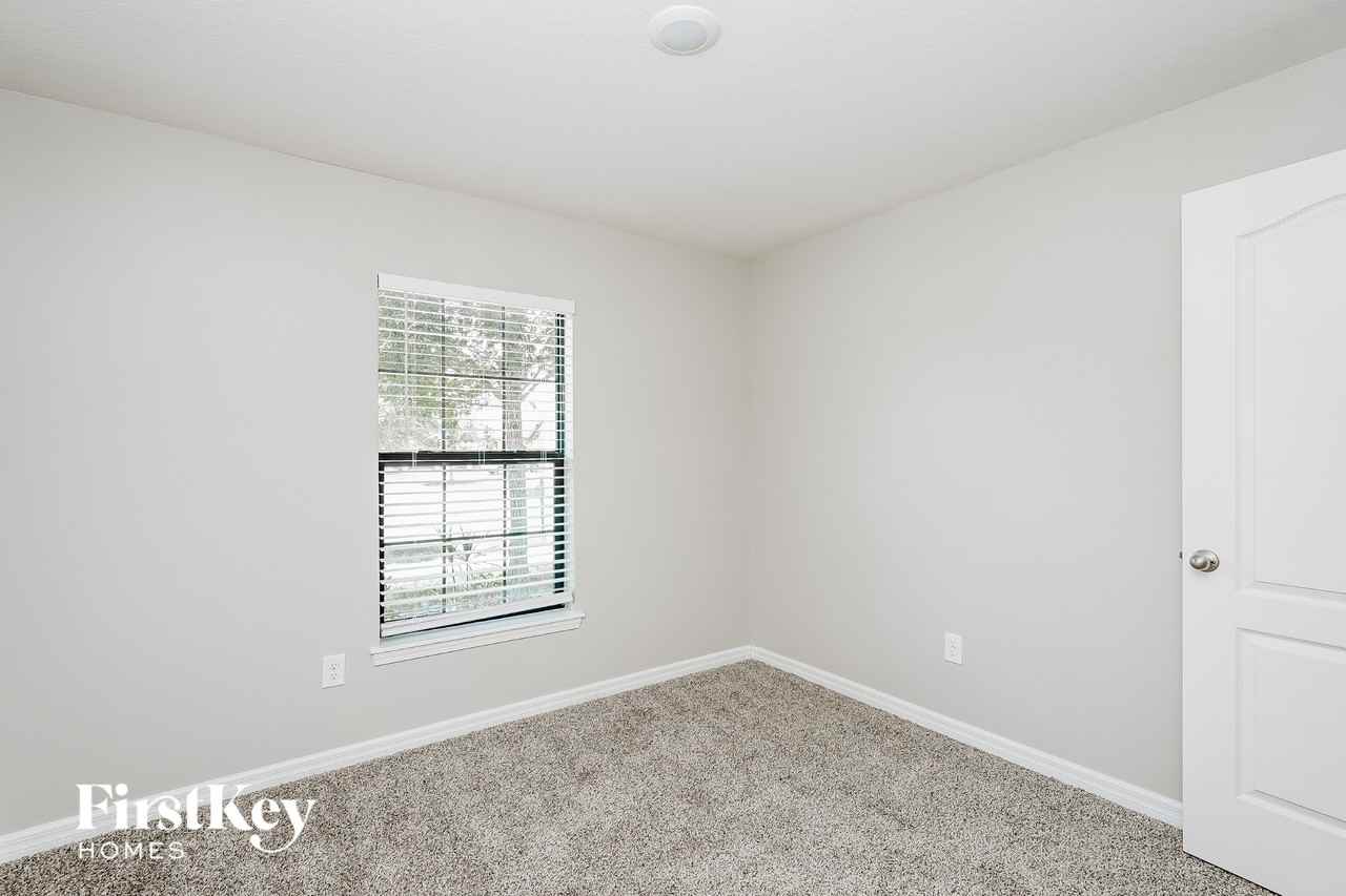 14402 Haddon Mist Dr - Photo 6 of 15