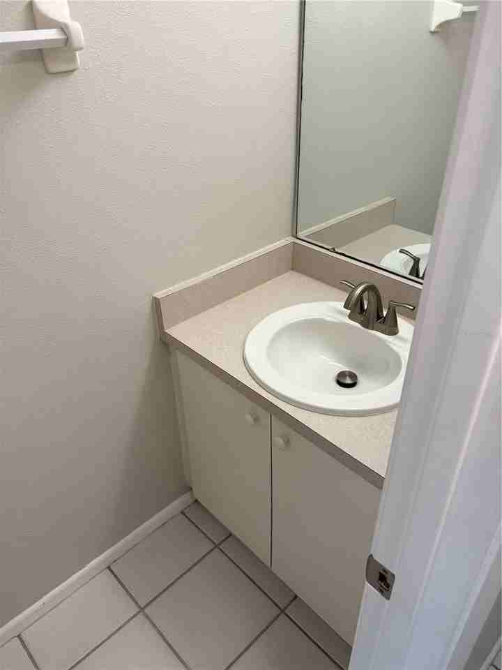 515 30th Ave W #H108 - Photo 7 of 14